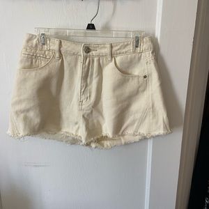 Off white Jean shorts!